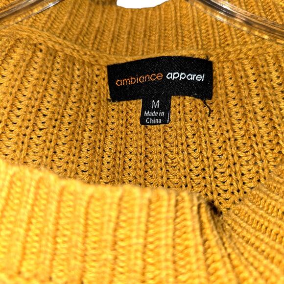 Ambiance Apparel Medium Yellow Women's Sweater Misses Size 8 10 - Picture 4 of 6
